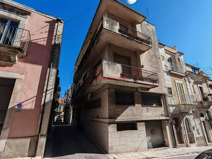 casa indipendente in vendita a Ragusa in zona Ragusa Centro