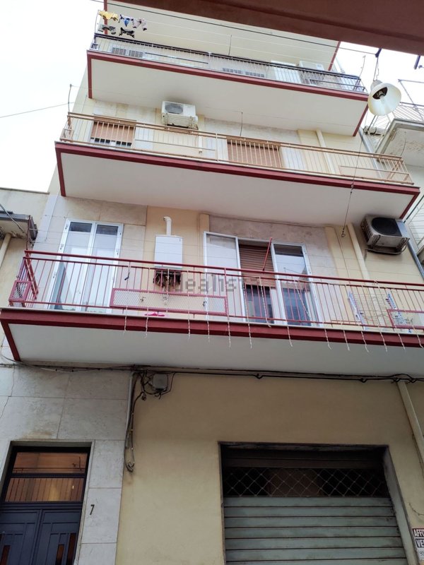 casa indipendente in vendita a Ragusa