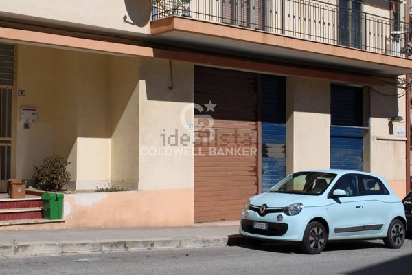 casa indipendente in vendita a Ragusa