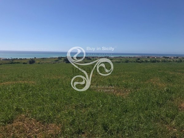 terreno agricolo in vendita a Ragusa in zona Marina