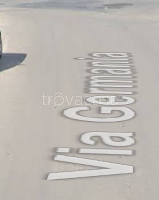 negozio in vendita a Ragusa