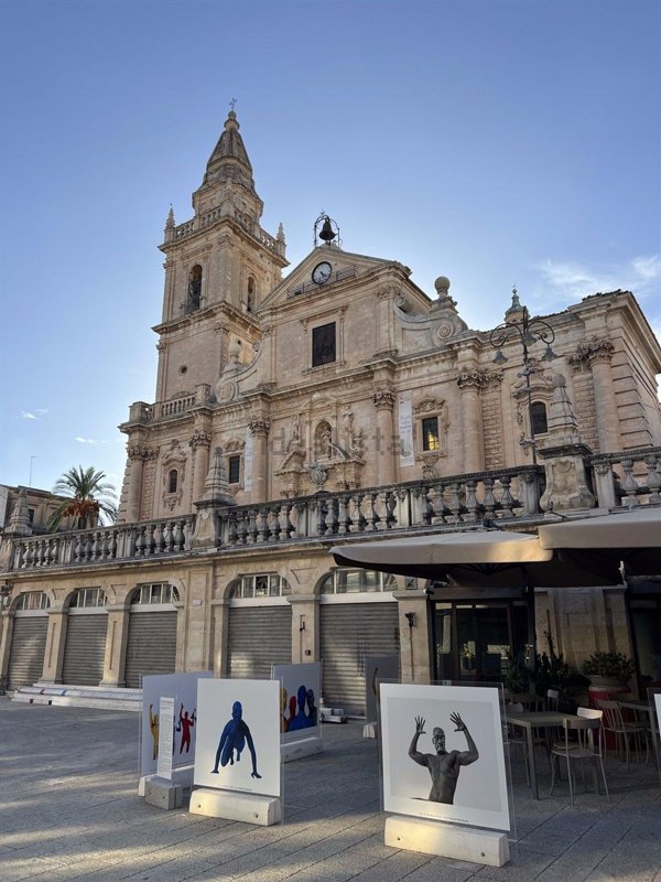 casa indipendente in vendita a Ragusa