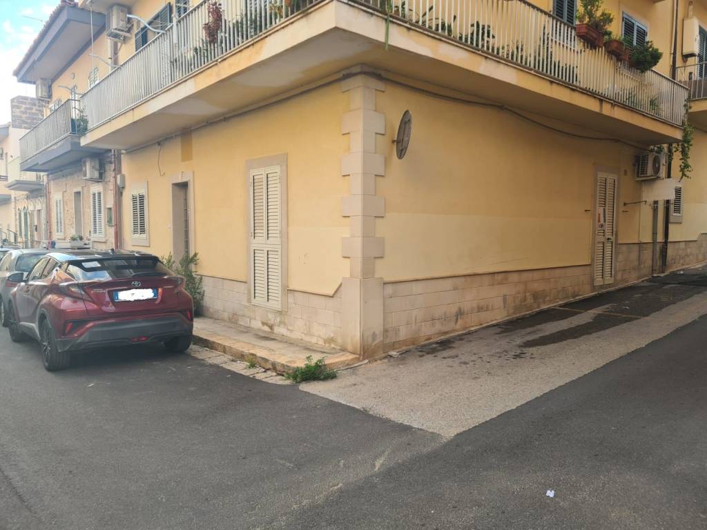 appartamento in vendita a Ragusa in zona Marina