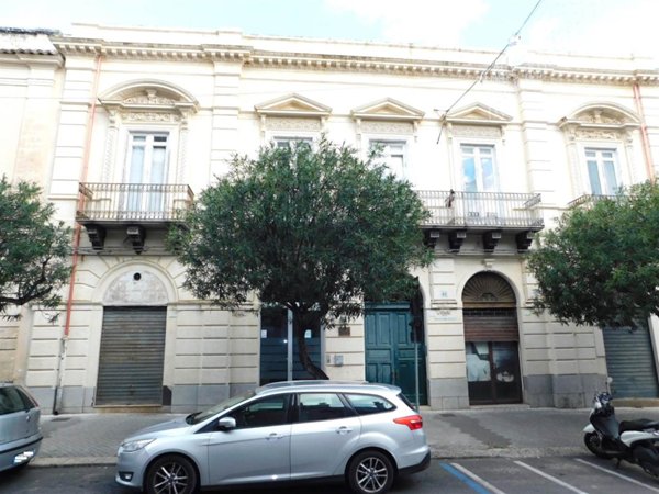 appartamento in vendita a Ragusa in zona Ragusa Centro