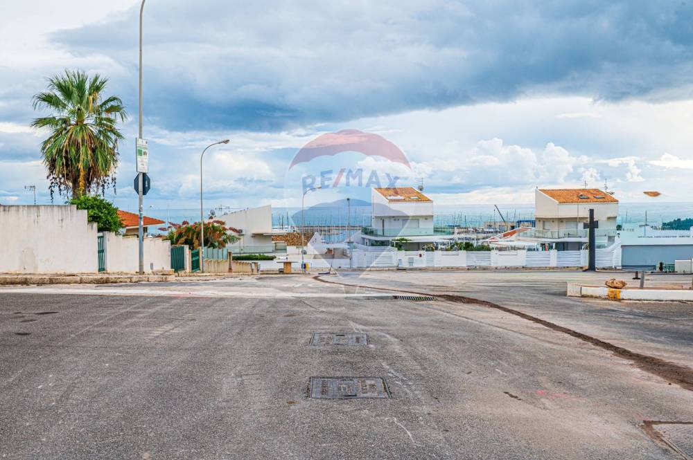 appartamento in vendita a Ragusa in zona Marina