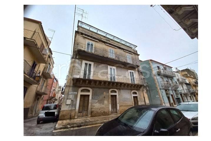 appartamento in vendita a Ragusa in zona Ragusa Centro