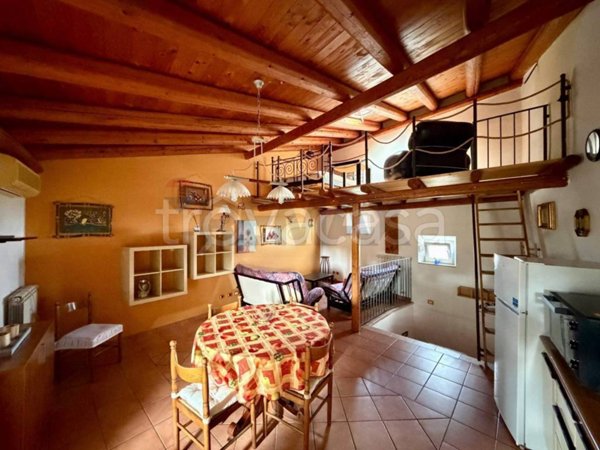 casa indipendente in vendita a Ragusa in zona Ragusa Centro