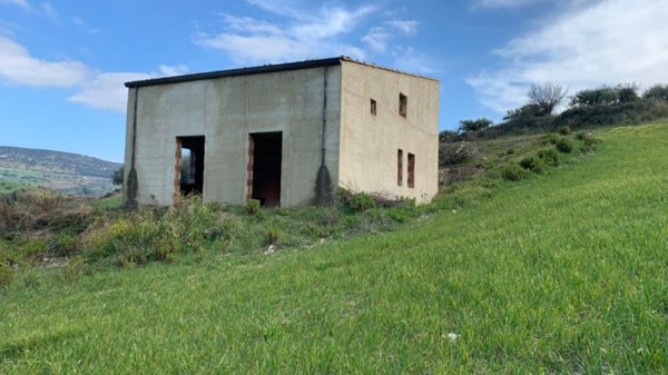 casa indipendente in vendita a Ragusa in zona San Giacomo / Bellocozzo
