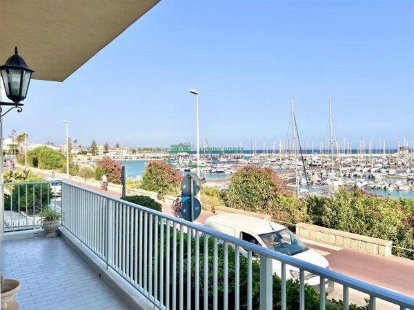 appartamento in vendita a Ragusa in zona Marina