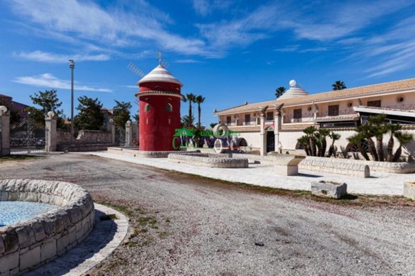 villa in vendita a Ragusa in zona Marina