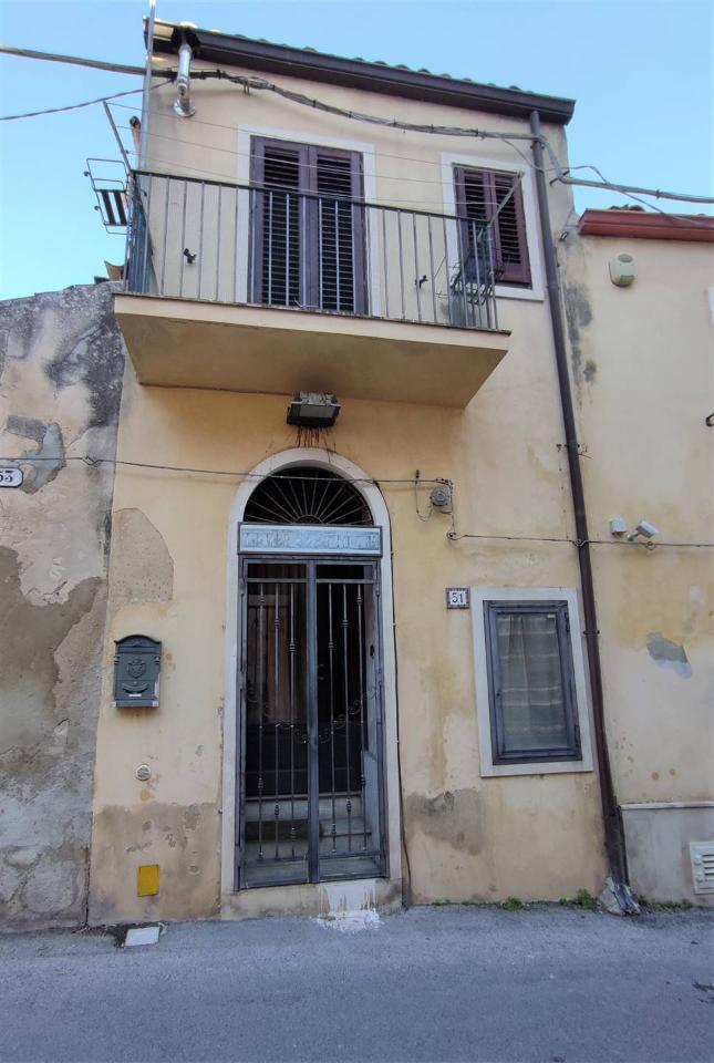 casa indipendente in vendita a Ragusa in zona Ibla