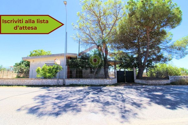 casa indipendente in vendita a Ragusa