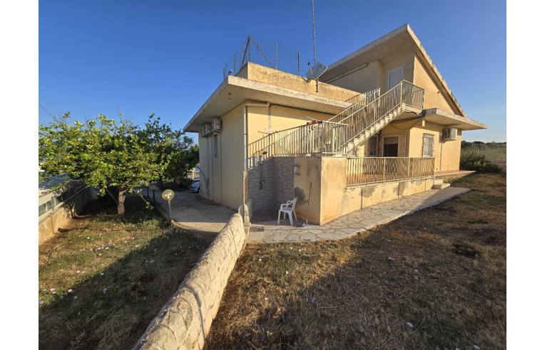 casa indipendente in vendita a Ragusa in zona Marina