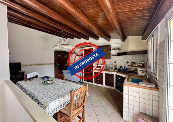 casa indipendente in vendita a Ragusa in zona Ragusa Centro