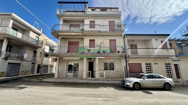 appartamento in vendita a Ragusa in zona Marina