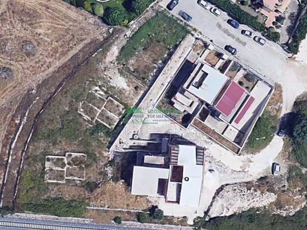 casa indipendente in vendita a Ragusa