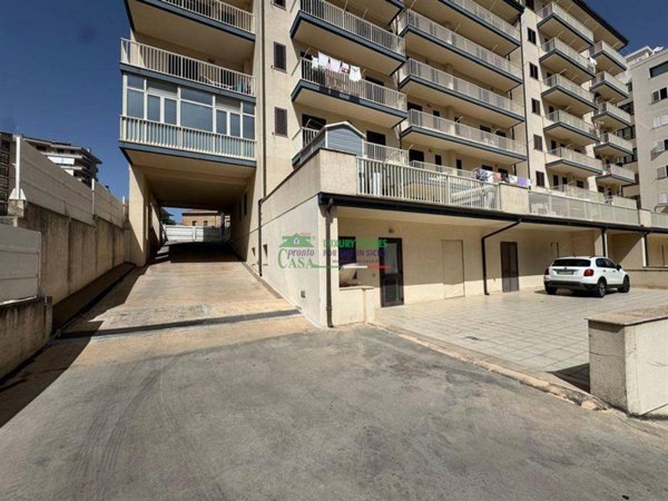 casa indipendente in vendita a Ragusa