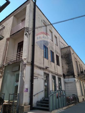 locale commerciale in vendita a Ragusa