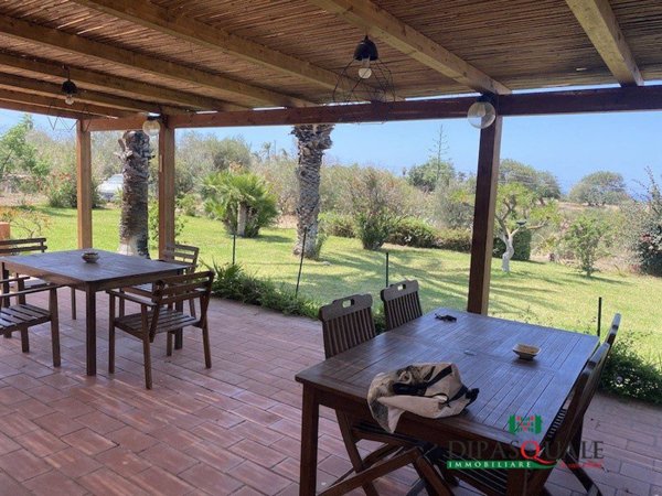 casa indipendente in vendita a Ragusa in zona Marina