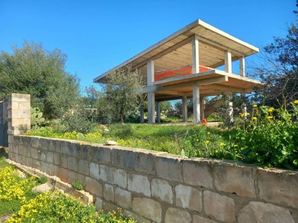 casa indipendente in vendita a Ragusa in zona Cerasella
