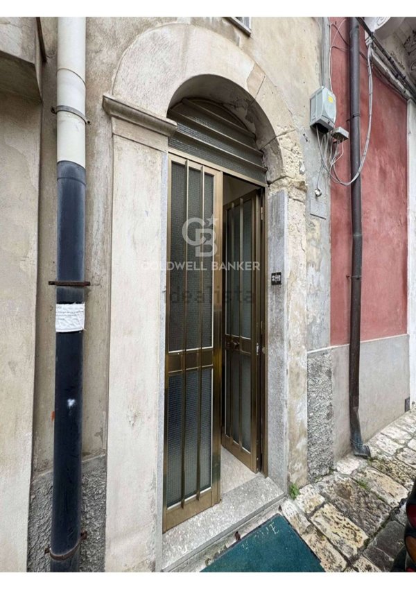 casa indipendente in vendita a Ragusa