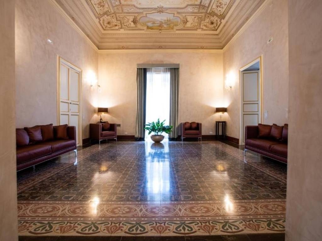 intera palazzina in vendita a Ragusa in zona Ibla