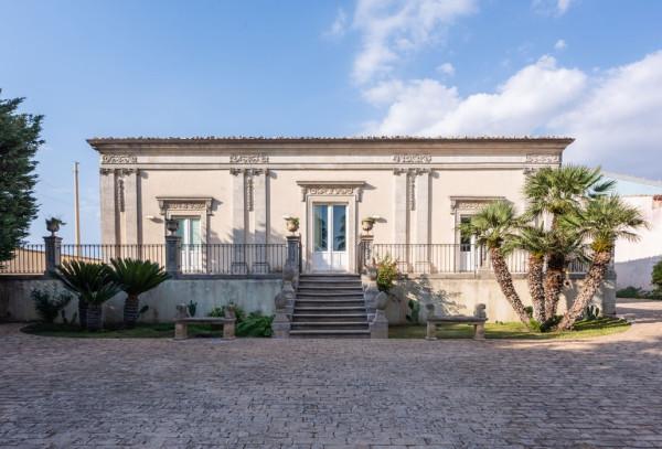 casa indipendente in vendita a Ragusa in zona Ibla