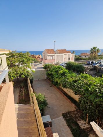 casa indipendente in vendita a Ragusa in zona Marina