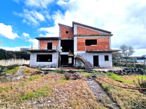 casa indipendente in vendita a Ragusa