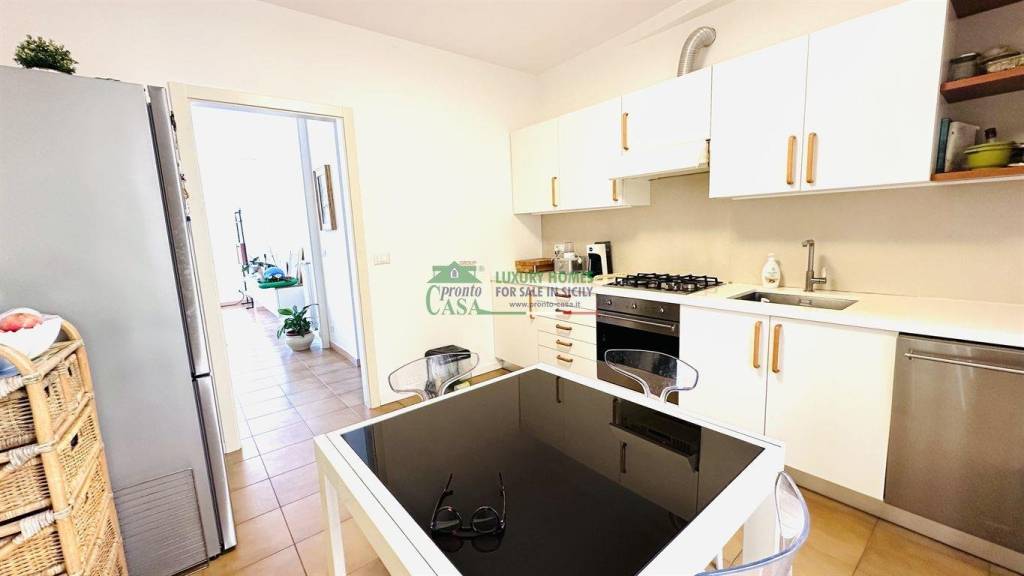 appartamento in vendita a Ragusa in zona Ragusa Centro