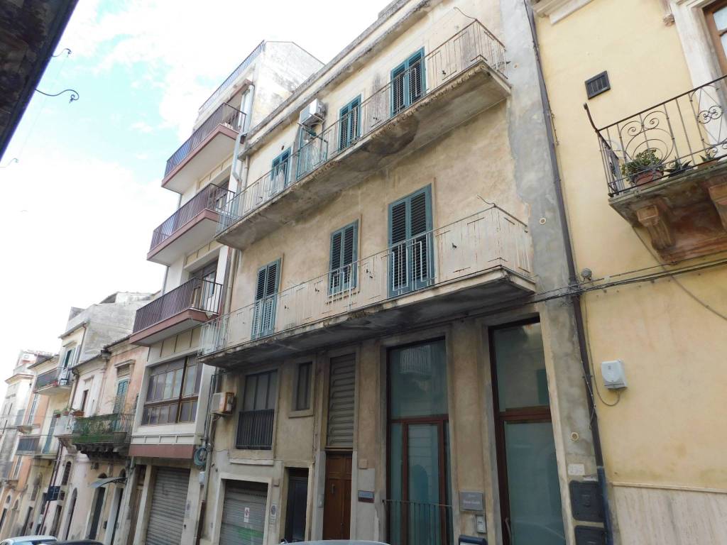 appartamento in vendita a Ragusa in zona Ibla
