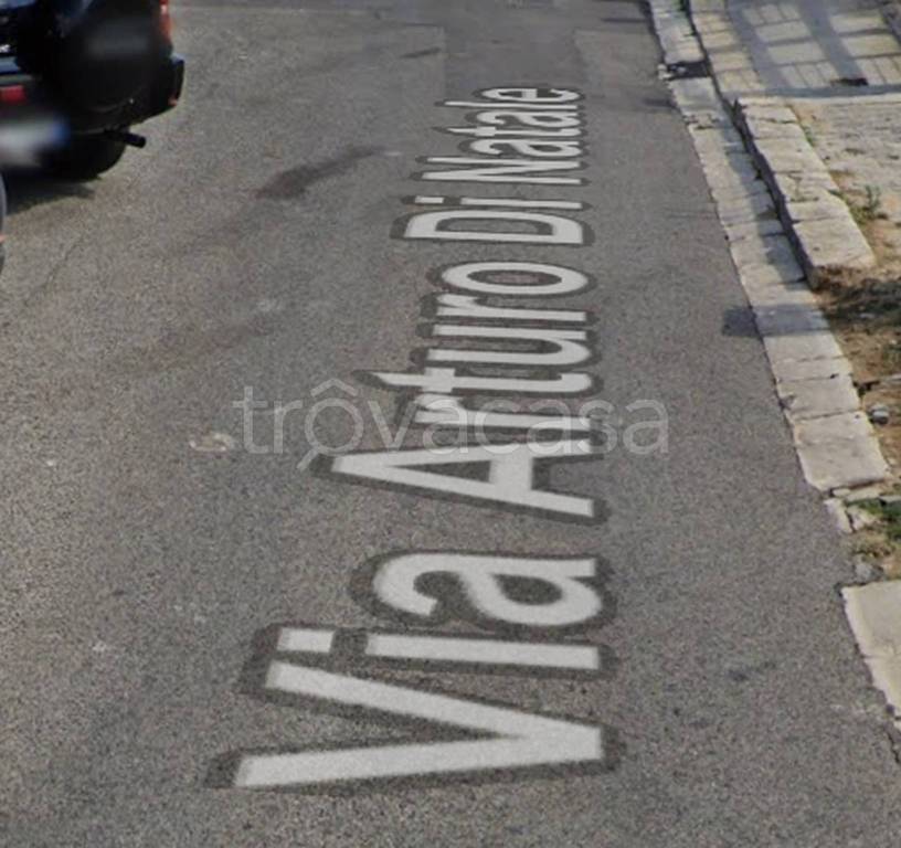 locale commerciale in vendita a Ragusa