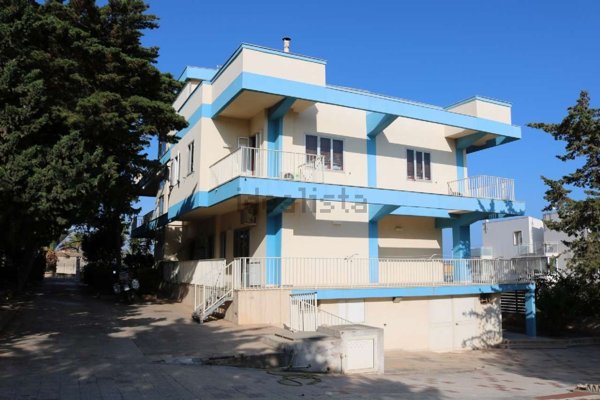 casa indipendente in vendita a Ragusa in zona Marina