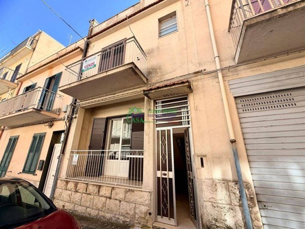 casa indipendente in vendita a Ragusa in zona Ibla