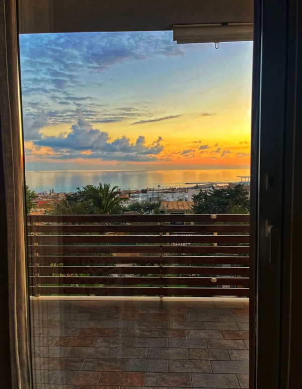 casa indipendente in vendita a Ragusa