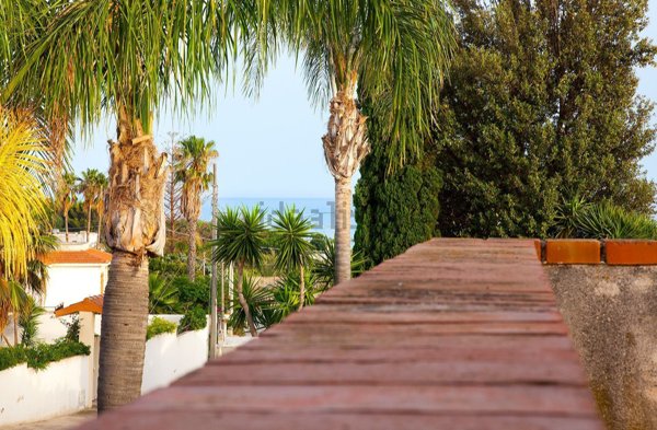 casa indipendente in vendita a Ragusa