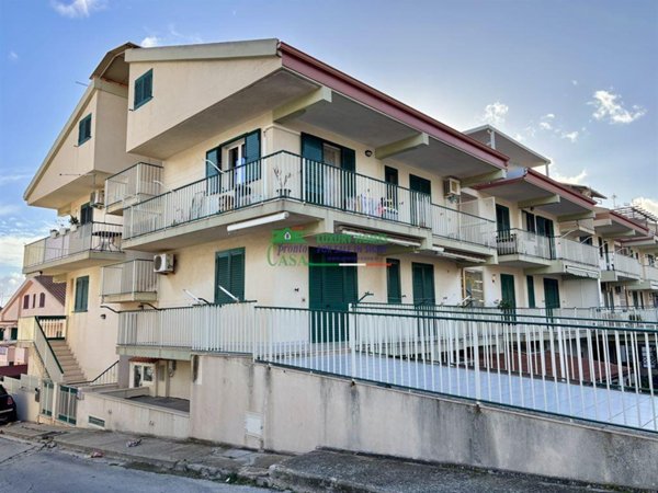 appartamento in vendita a Ragusa in zona Marina
