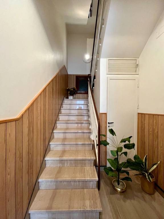 casa indipendente in vendita a Ragusa