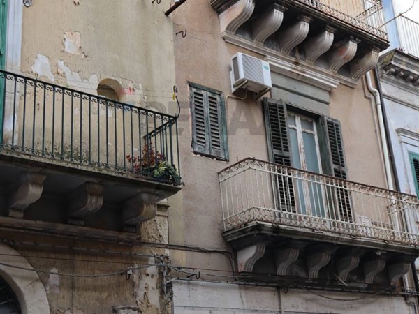 casa indipendente in vendita a Ragusa in zona Ragusa Centro