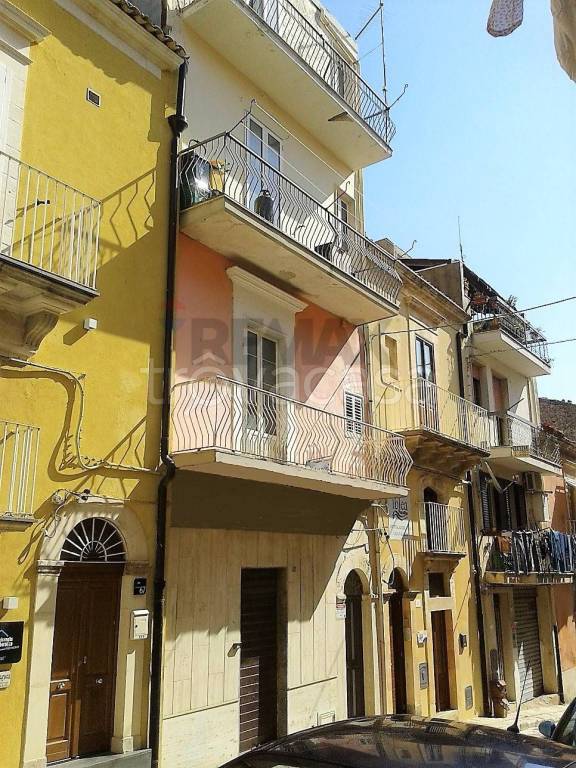 appartamento in vendita a Ragusa in zona Ragusa Centro