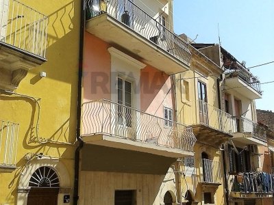 appartamento in vendita a Ragusa in zona Ragusa Centro
