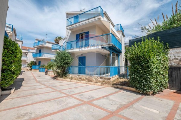 appartamento in vendita a Ragusa in zona Marina