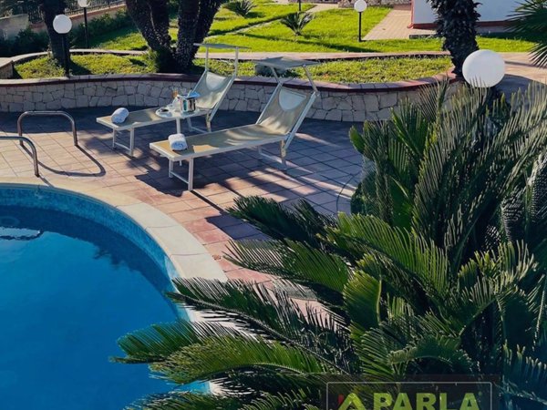 casa indipendente in vendita a Ragusa in zona Marina