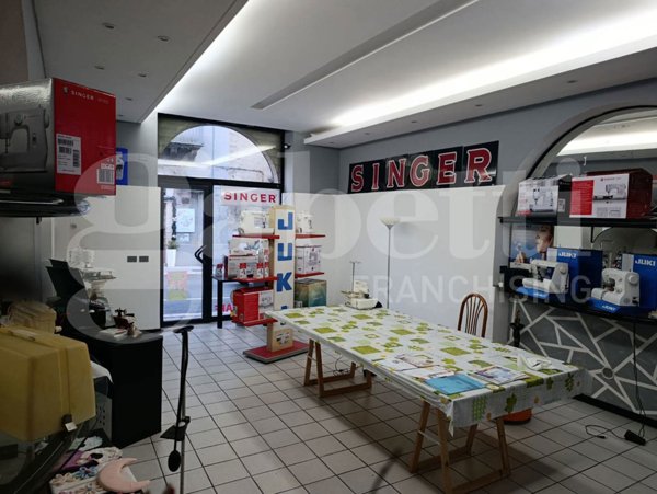 negozio in vendita a Ragusa