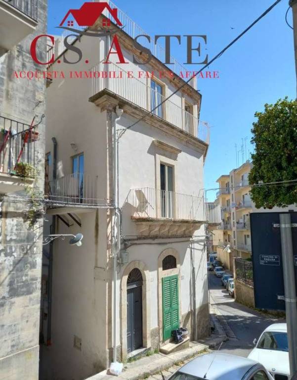 appartamento in vendita a Ragusa in zona Ragusa Centro