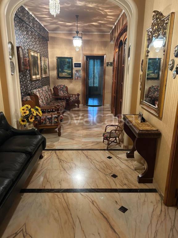 appartamento in vendita a Ragusa in zona Ragusa Centro