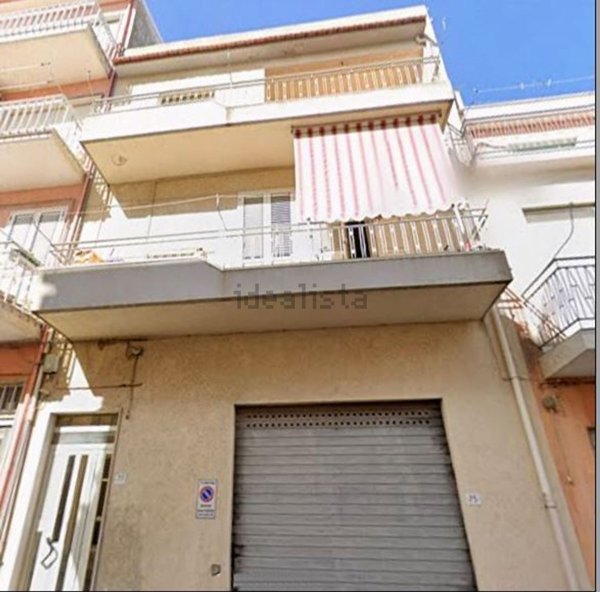 casa indipendente in vendita a Ragusa