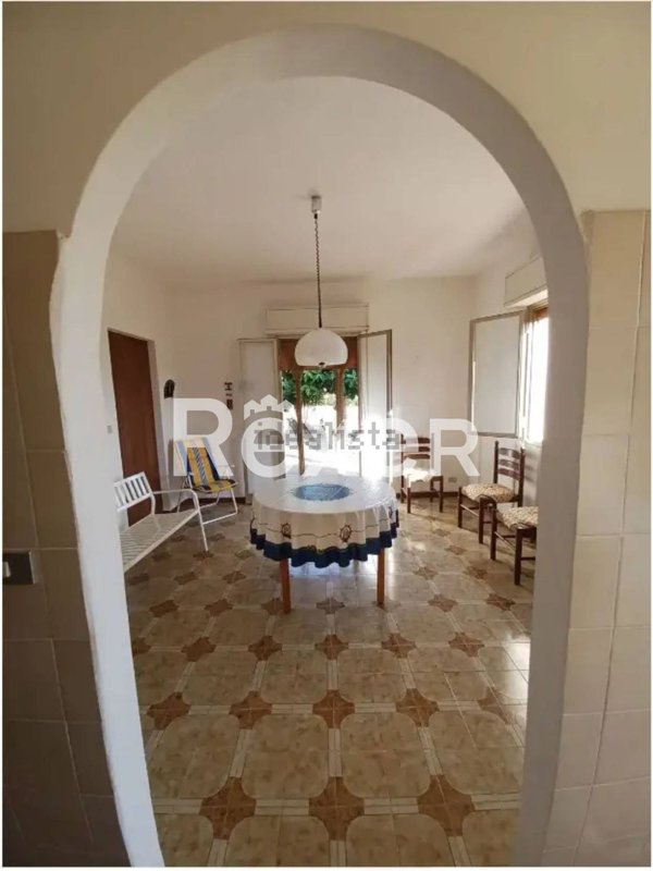 casa indipendente in vendita a Ragusa in zona Cerasella