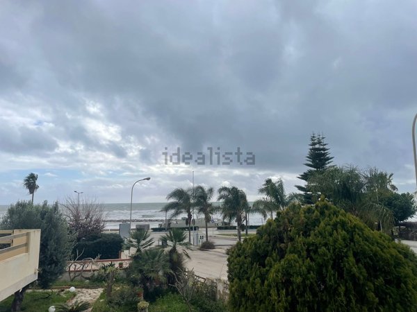 casa indipendente in vendita a Ragusa in zona Marina