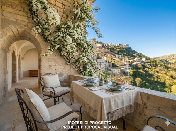 casa indipendente in vendita a Ragusa in zona Ibla